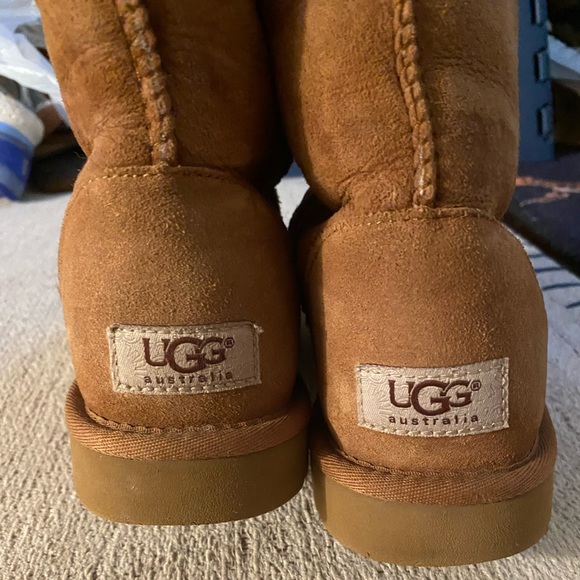 UGG Classic Tall II Boots in Chesnut - Picture 9 of 12